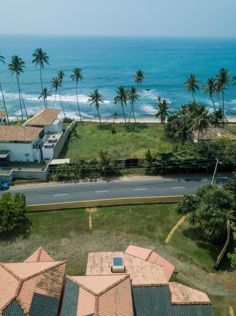 Thalpe Heights Hotel Unawatuna Bagian luar foto